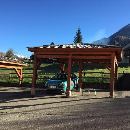 Appartement Offrant Une Magnifique Vue Des Montagnes Saint-Leger-les-Melezes Esterno foto